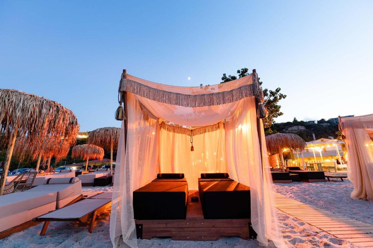 Limna Beach Afytos Ngoại thất bức ảnh