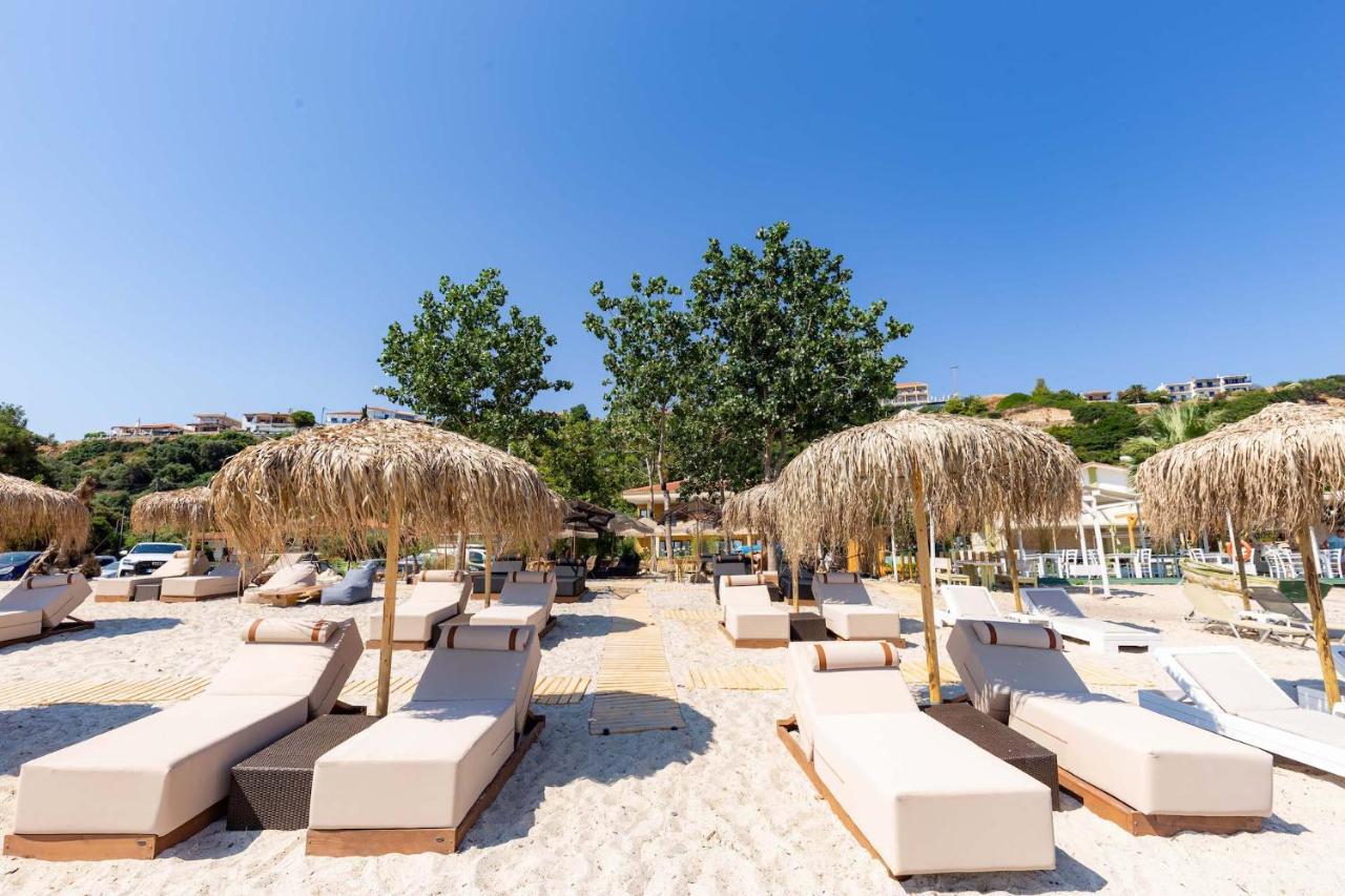 Limna Beach Afytos Ngoại thất bức ảnh