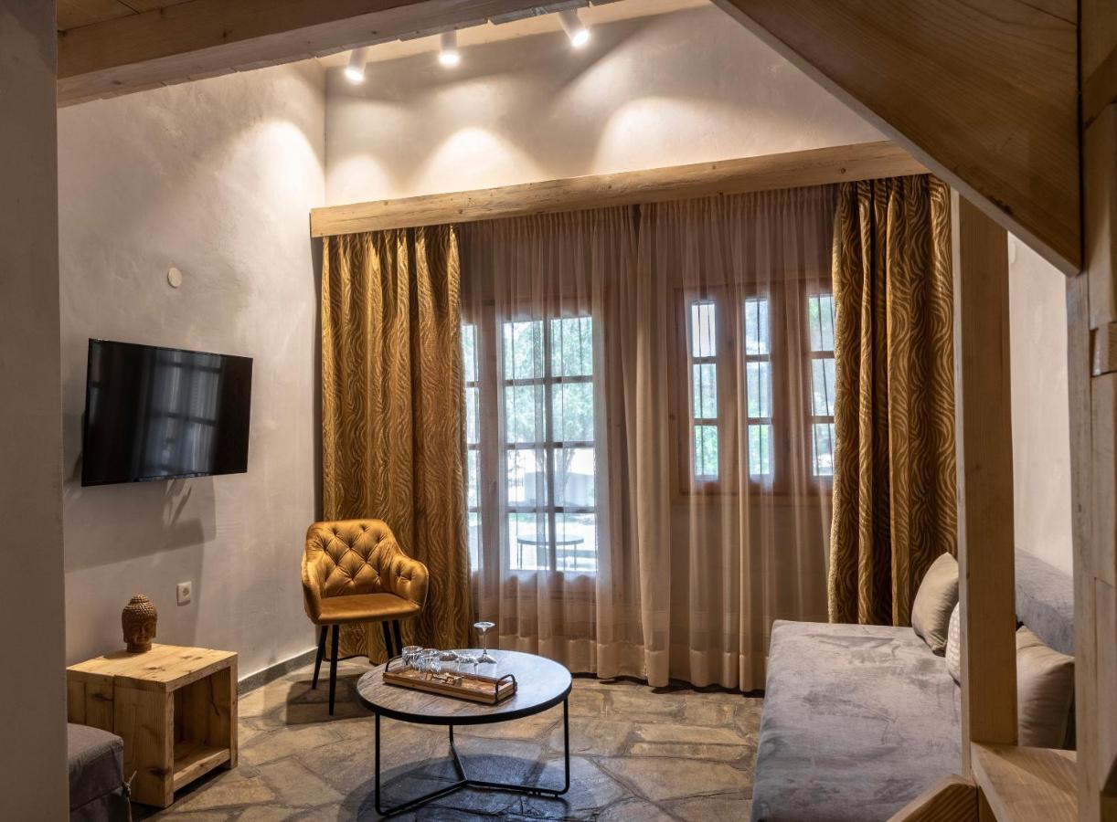 Limna Beach Afytos Ngoại thất bức ảnh