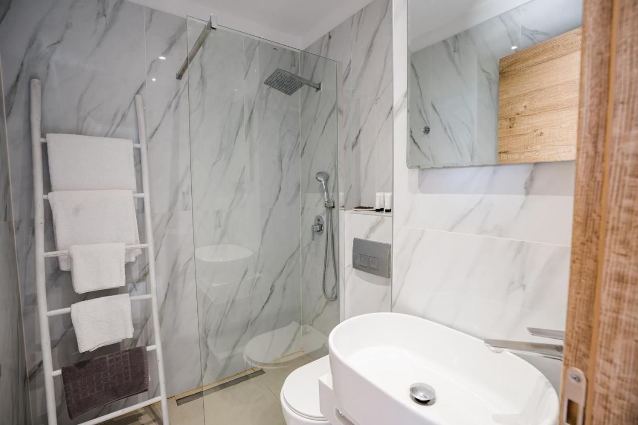 Limna Beach Afytos Ngoại thất bức ảnh
